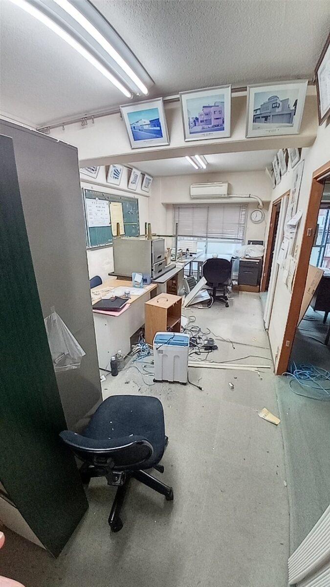 日商岩井野江マンション　リフォーム工事着工♩