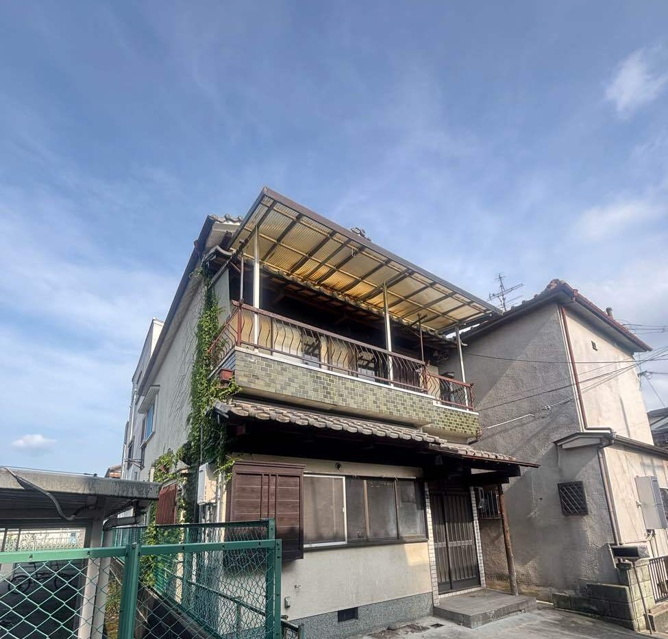 御成約御礼　寝屋川市太間東町　古家付き土地